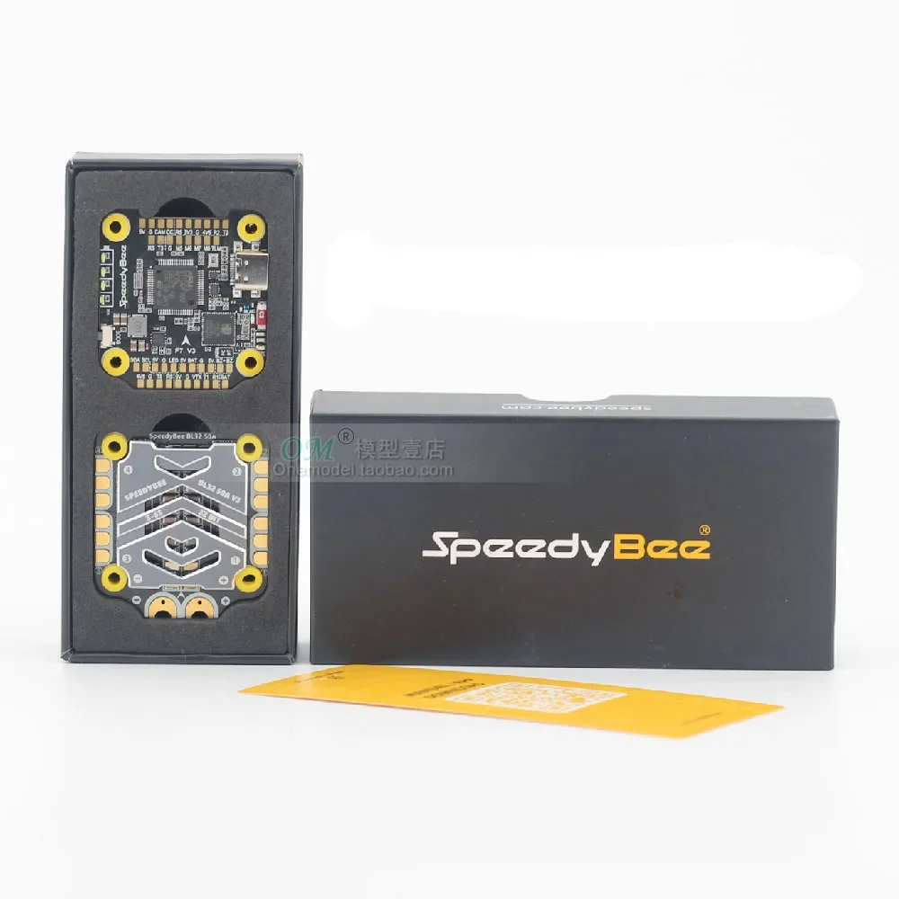 RunCam SpeedyBee F7 V3 BL32 50 - Betaflight Fc F7 のレビューと価格